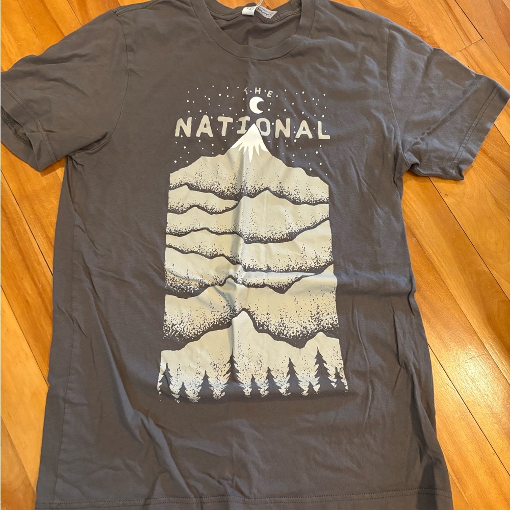 Graphic Tee in Charcoal